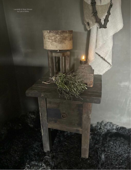 Nachtkastje old farm aura peeperkorn 1 01