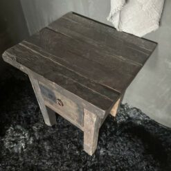 Nachtkastje old farm aura peeperkorn 1 02