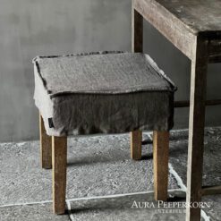 Hocker Small Taupe Aura Peeperkorn