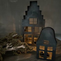 Metalen Sfeerhuis Trapgevel.Landelijk & Stoer Wonen by Lots of Molly