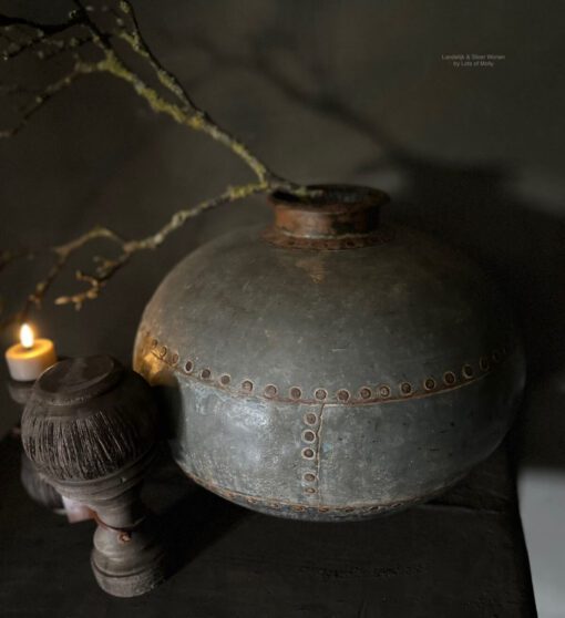 Oude waterpot India