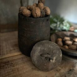 Oud Houten Kruik Deksel Touw 8 03