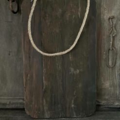 Broodplank oud hout met touw 02