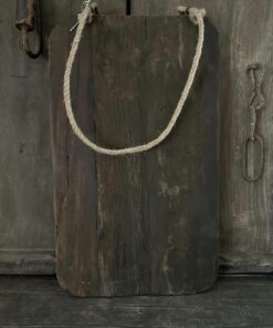 Broodplank oud hout met touw 02