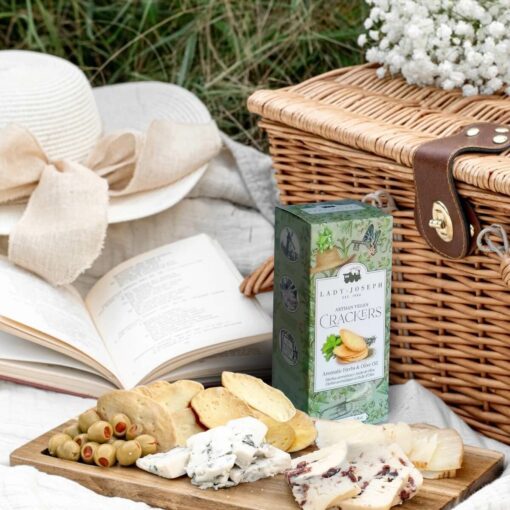 Lady joseph aromatic herbs crackers 05