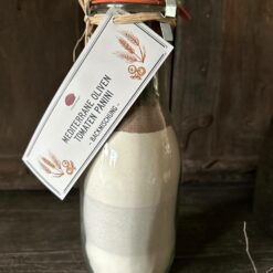 Mediterrane panini mix met olijven en tomaat 03