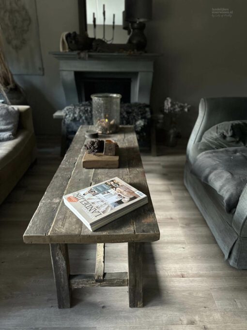 Old farm salontafel aura peeperkorn 01