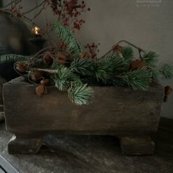 Oud houten bak coan pootjes 01