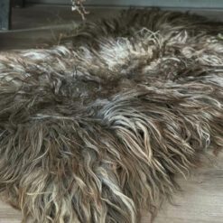 Drents heideschaap gevilte schapenvacht grijs 25 6