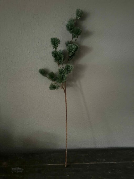 Kunsttak larix 05