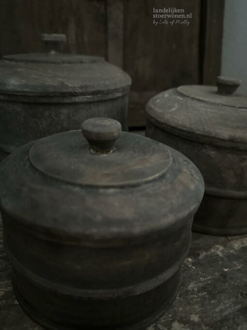 Houten potjes 02