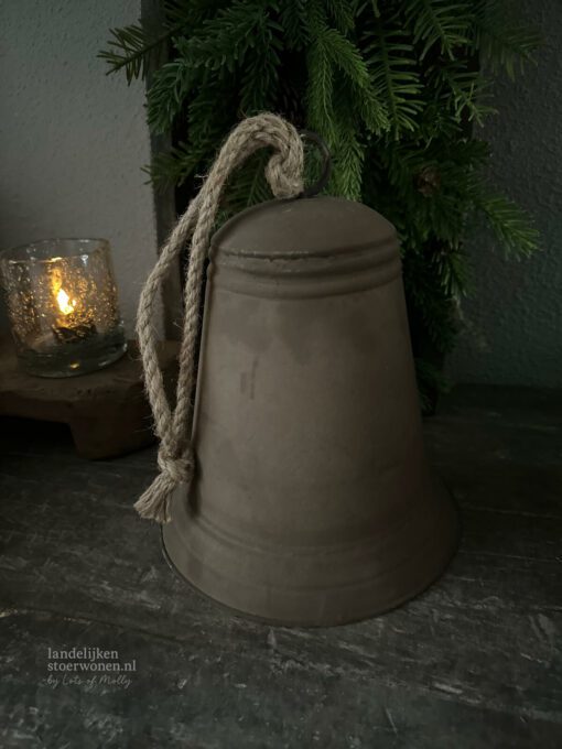 Kerstklok roest l giles 01
