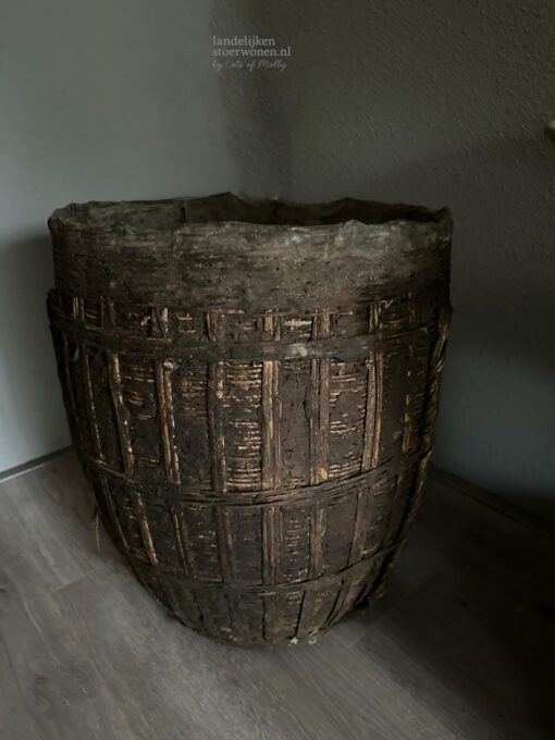Oude bamboe mand aura peeperkorn 1 01