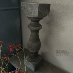 Baluster riley luksa 2 02