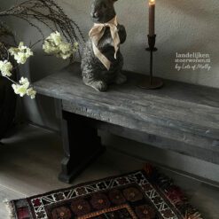 Haas van Polystone Zittend