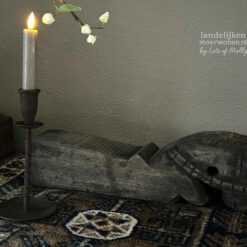 Oud houten snijwerk paardekop Aura Peeperkorn