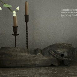 Oud houten snijwerk paardekop Aura Peeperkorn