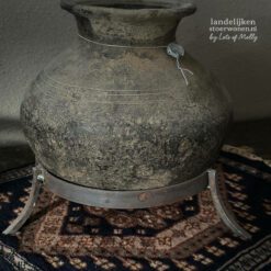 Oude Stenen Kruik Statief – Hoffz 1 01