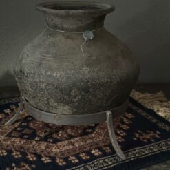Oude Stenen Kruik Statief – Hoffz 1