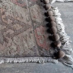 Tapijtje met bolletjes MM ORIGINAL nr 1