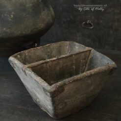 Oud Chinese Mangelbak n 1