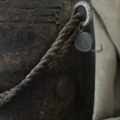 Oude Houten Nepalese Kruik van Hoffz