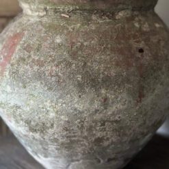 Oude Stenen Waterpot small 2