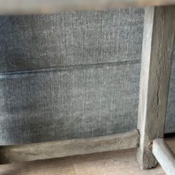 Antieke Houten Tafeltje Aura Peeperkorn