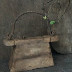 Oude Houten Oliepot 2