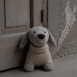 Deurstopper Teckel trui taupe
