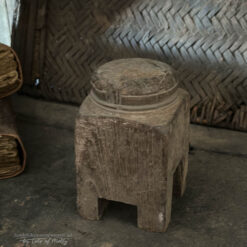 Oude houten mini baluster 3