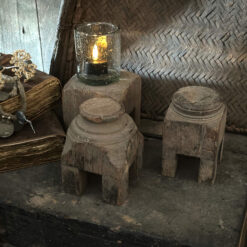 Oude houten mini balusters