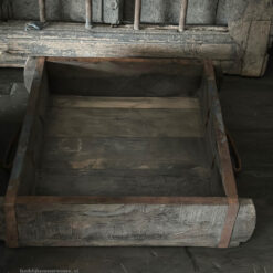 Houten bakstenen mal ijzer
