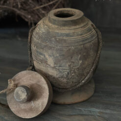 Oud Kruikje Nepal Deksel M 1