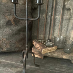 Stoere Metalen Kandelaar